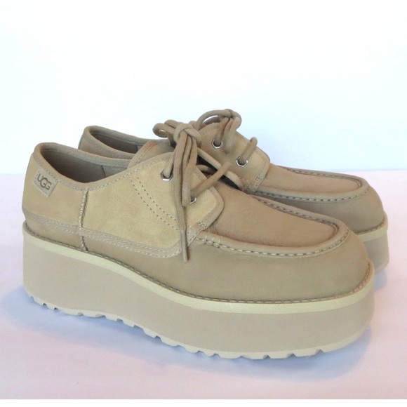 Ugg CityFunc Platform Shoes (Size 9)Tan Suede Water Resist Women's NEW Lace-Up
